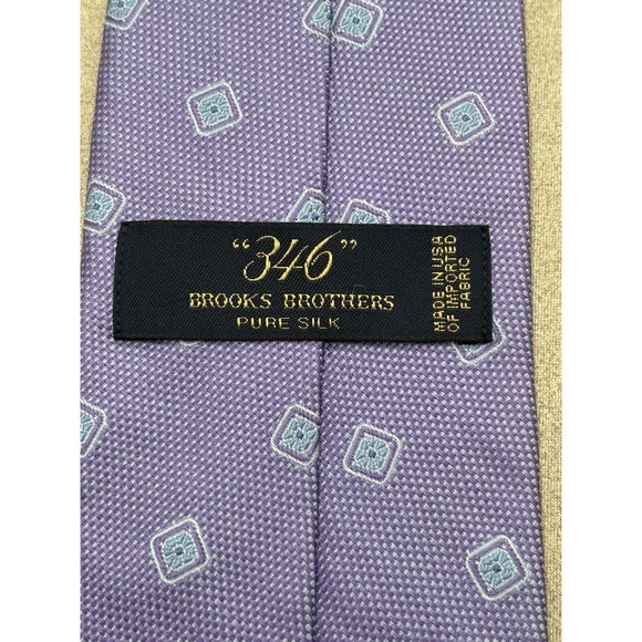 346 Brooks Brothers Mens Dress Purple w/Blue Geometric 100% Silk USA‎ - Picture 2 of 4